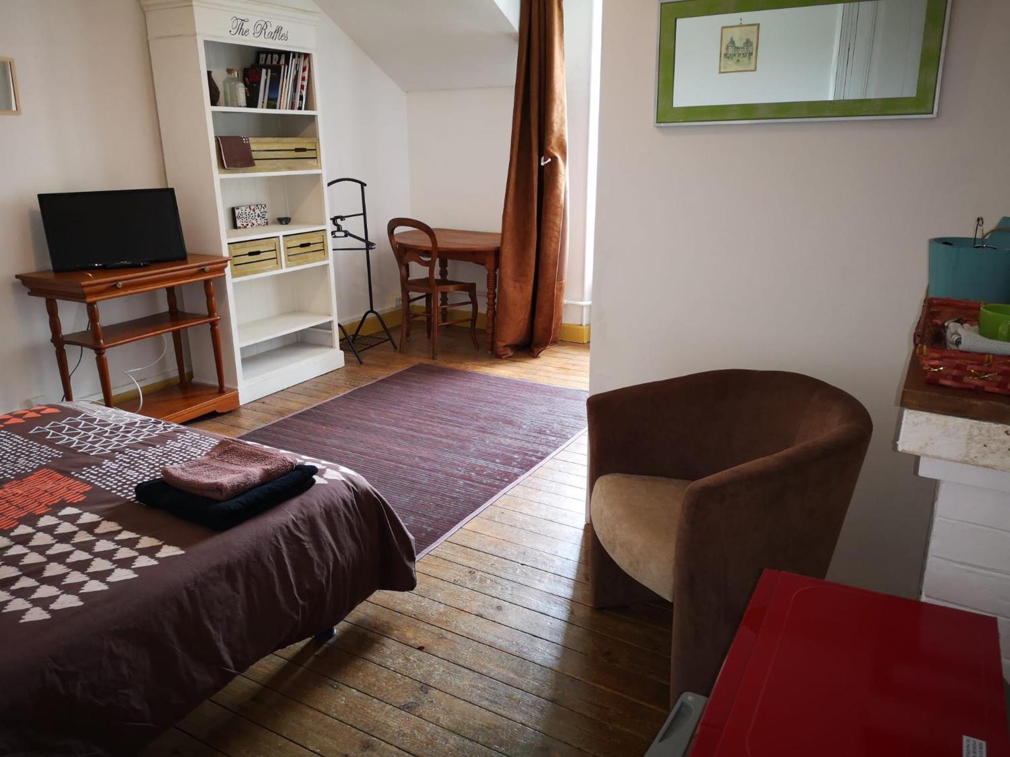 Chambres Avec Salle De Bains Et Cuisine En Centre Ville Argenton Sur Creuse Екстериор снимка