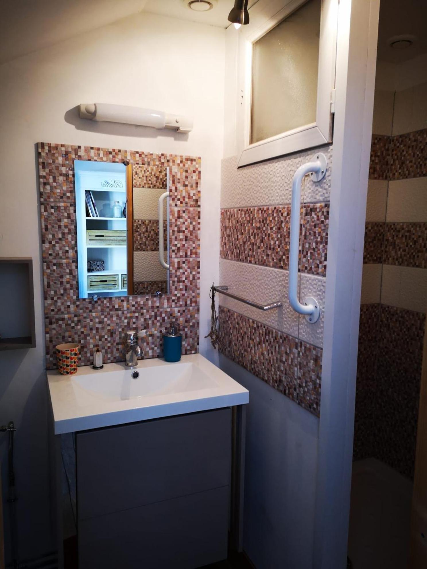 Chambres Avec Salle De Bains Et Cuisine En Centre Ville Argenton Sur Creuse Екстериор снимка